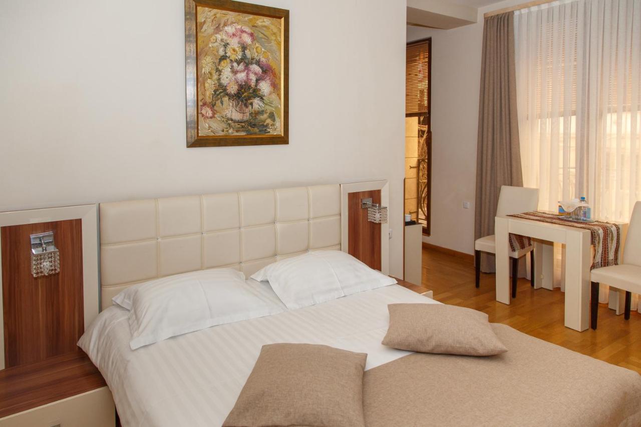 Daniel Boutique Hotel Yerevan Exterior photo