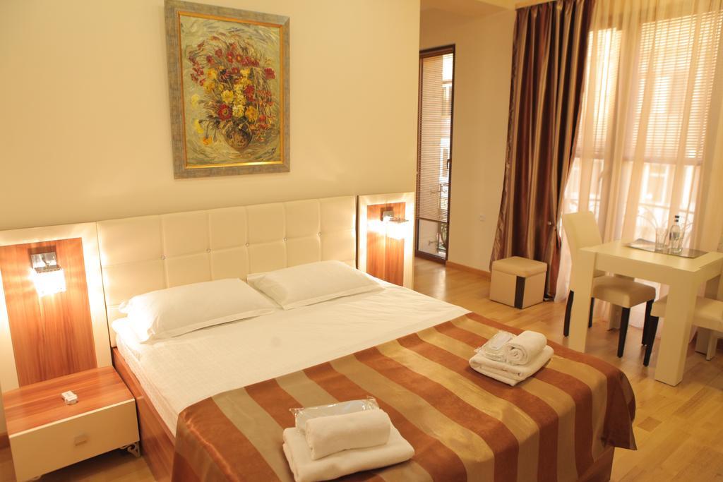 Daniel Boutique Hotel Yerevan Exterior photo