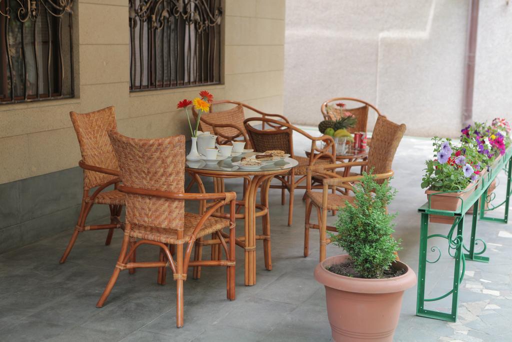 Daniel Boutique Hotel Yerevan Exterior photo