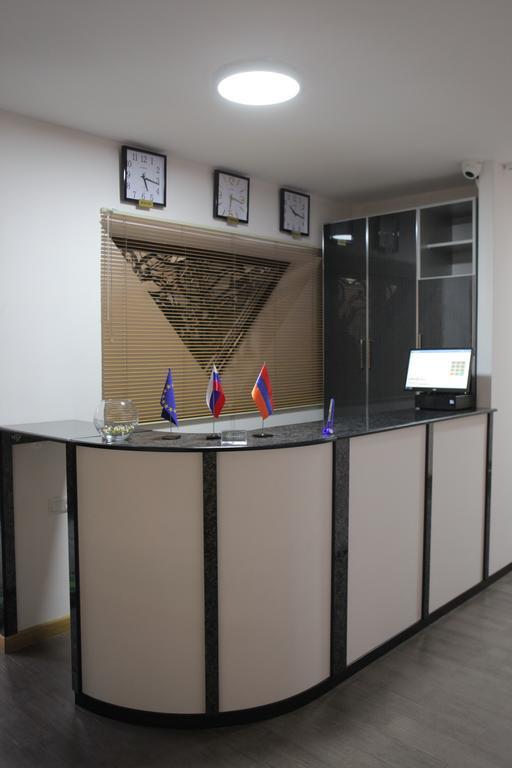 Daniel Boutique Hotel Yerevan Exterior photo