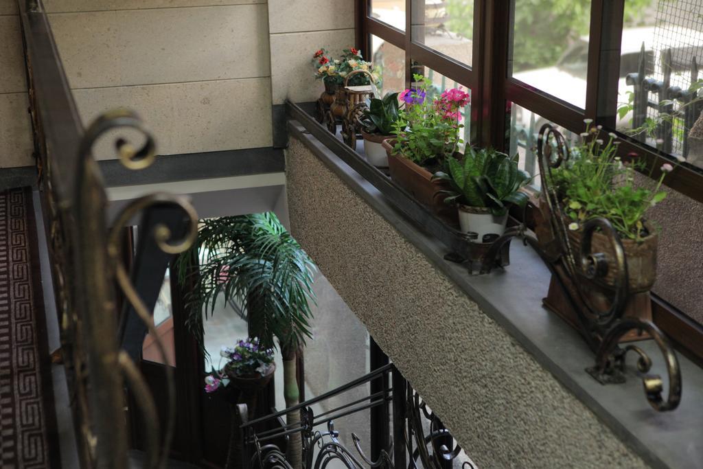 Daniel Boutique Hotel Yerevan Exterior photo