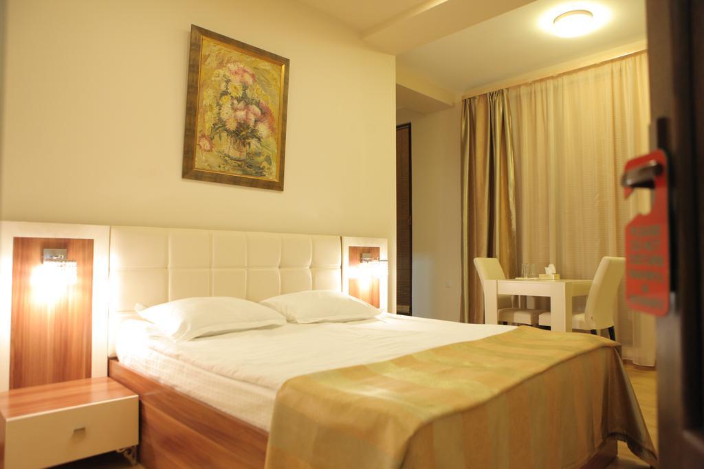 Daniel Boutique Hotel Yerevan Exterior photo