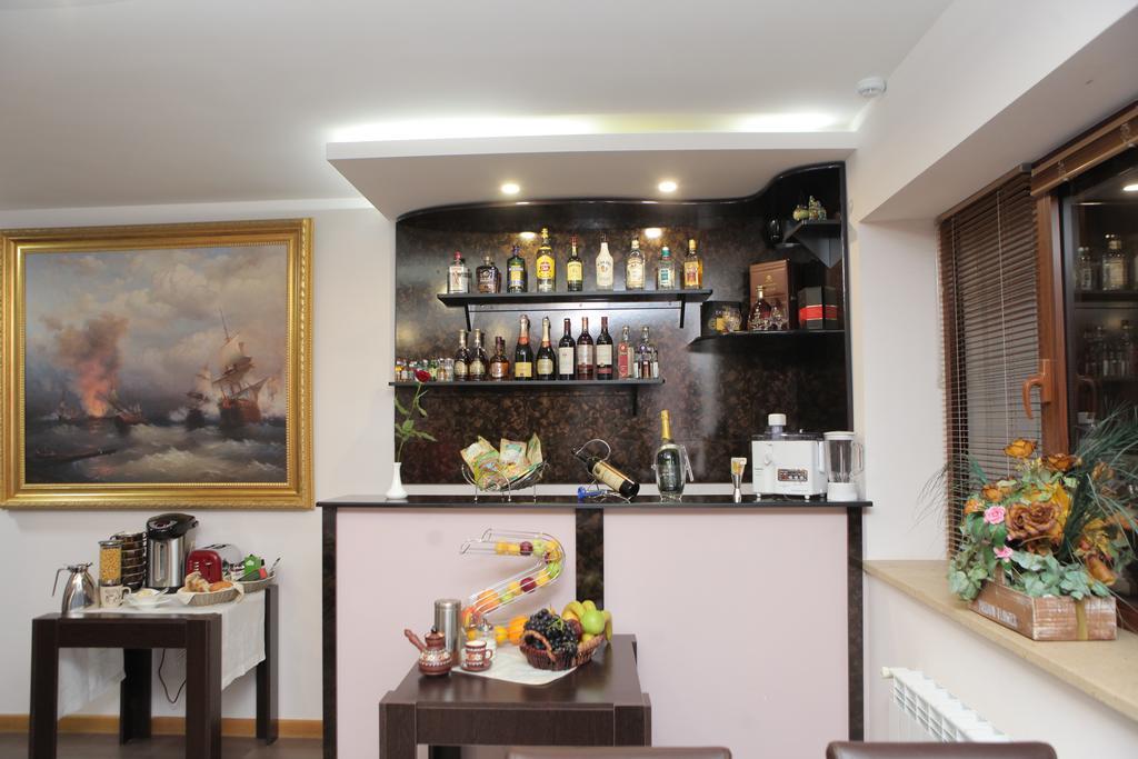 Daniel Boutique Hotel Yerevan Exterior photo